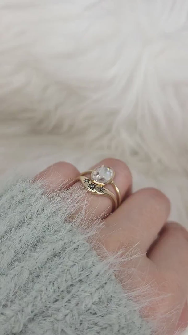 1.50ct Paris Bold 11x7mm & Ursa 14kt Oval Rose Cut Moissanite Solitaire Ring,Oval Ring,Bezel Set Minimalist Ring,Celestial Ring Set