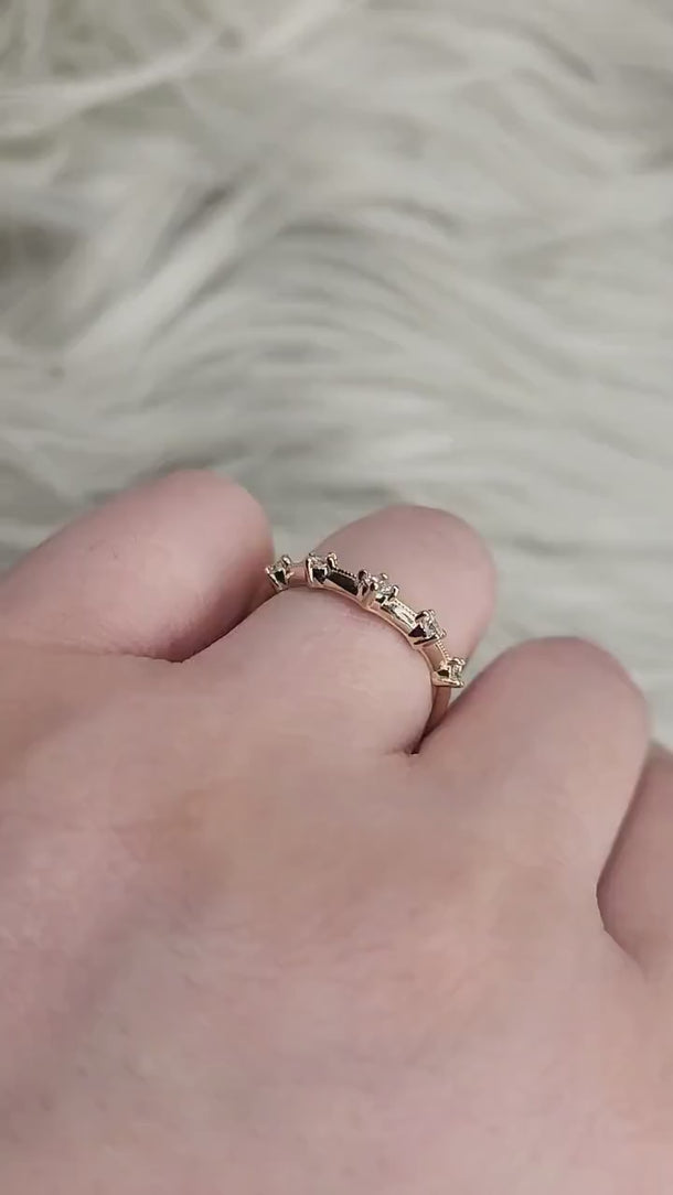 Lyris 14kt Diamond Nesting Ring,Minimalist Stacking Band,Unique Diamond Ring,Dainty Single Prong Ring,Anniversary Band,Curved Diamond Ring