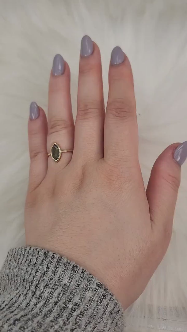 1.22ct Donatella Marquise 14kt Galaxy Teal Sapphire Marquise Ring,Galaxy Ring,Unique Sapphire Ring,Bezel Set Ring,Unique Minimalist Ring